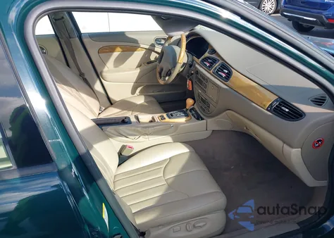 2000 Jaguar S-Type 4.0L V8 из США, поврежденный, VIN SAJDA01DXYGL65063